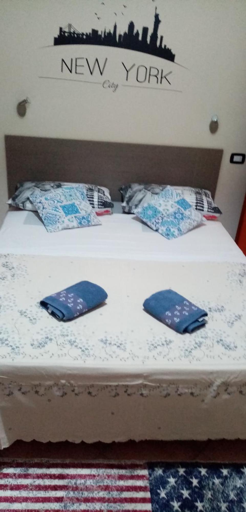 La Bella Ninfa Bed & Breakfast Sermoneta Ngoại thất bức ảnh